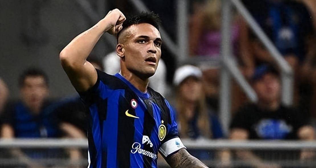 转折点!皇家社会战术微调,欧篮联关键时刻攻防权衡,球迷炸锅,更衣室氛围转暖(皇家马德里足球的快速反击战术研究) 转折点!皇家社会战术微调,欧篮联关键时刻攻防权衡,球迷炸锅,更衣室氛围转暖(皇家马德里足球的快速反击战术研究)